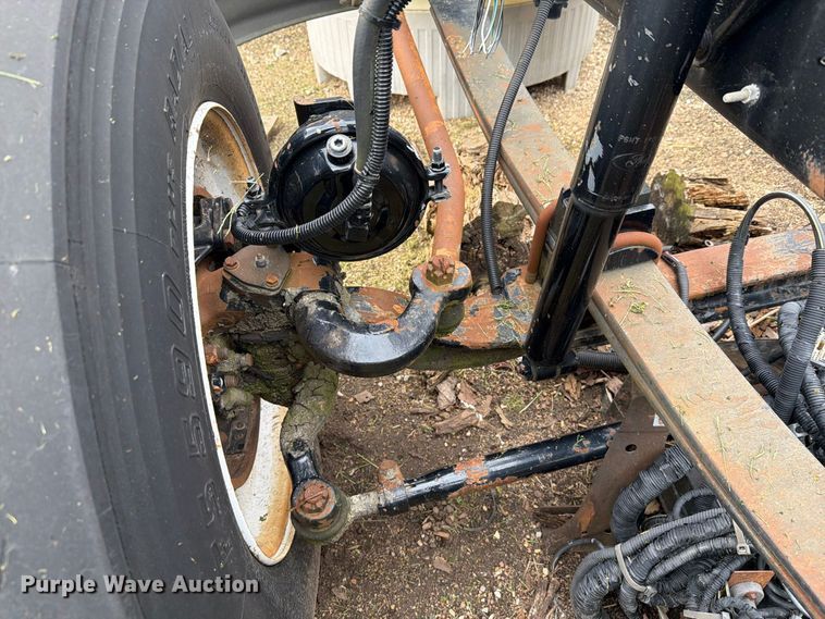 image for item EI7743 2001 Sterling ST9500 truck chassis
