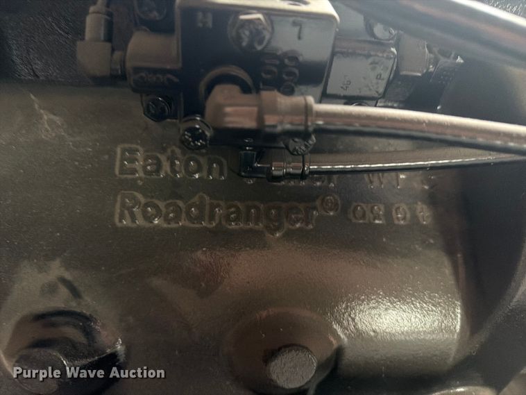 image for item EI7747 Eaton Fuller Roadranger 13 speed transmission