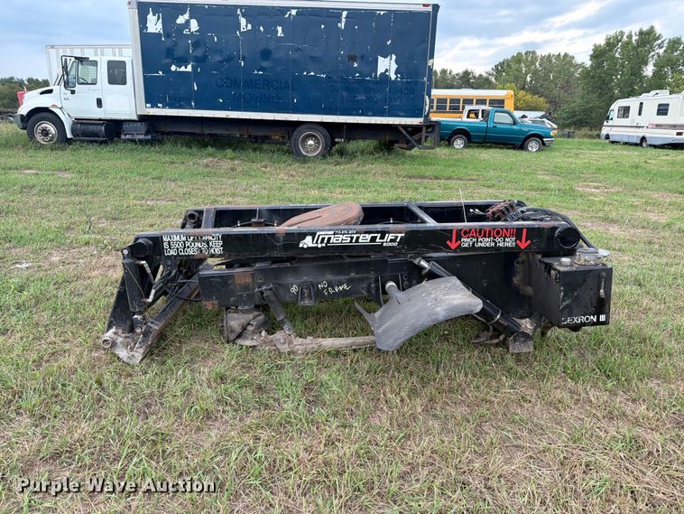 image for item EI7748 Master Lift 5000 truck mounted fork lift