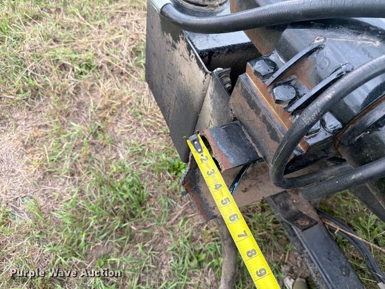 image for item EI7748 Master Lift 5000 truck mounted fork lift