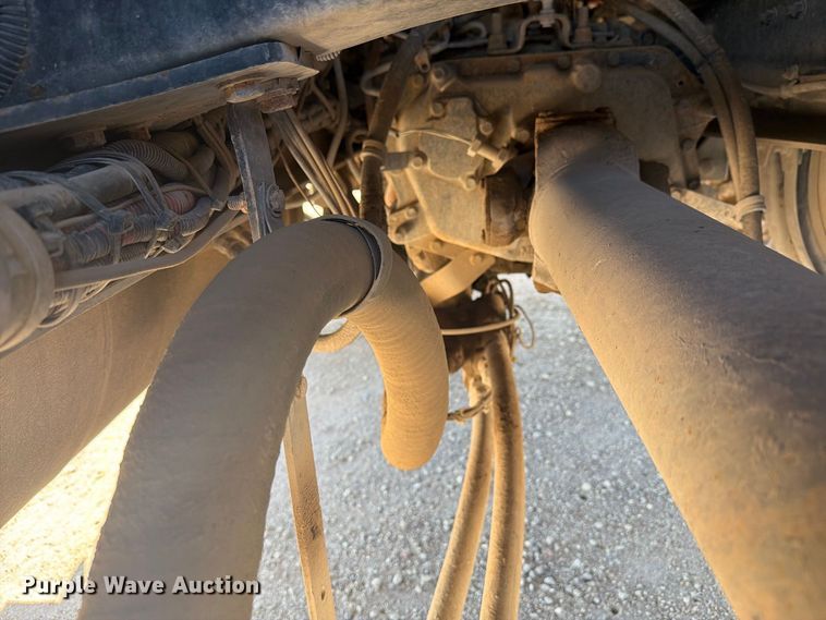 image for item EI7770 2007 Western Star 4900SA semi truck
