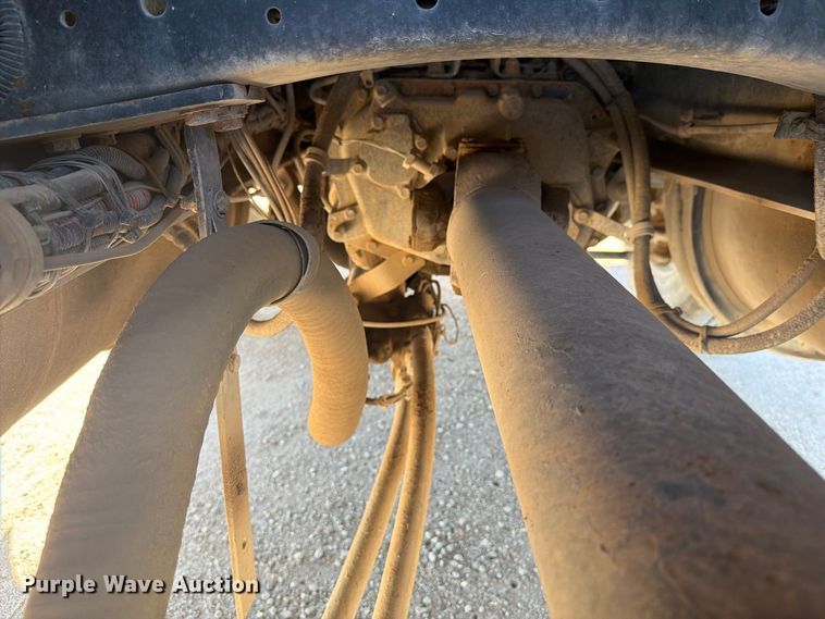 image for item EI7770 2007 Western Star 4900SA semi truck