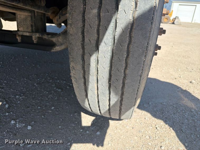 image for item EI7770 2007 Western Star 4900SA semi truck