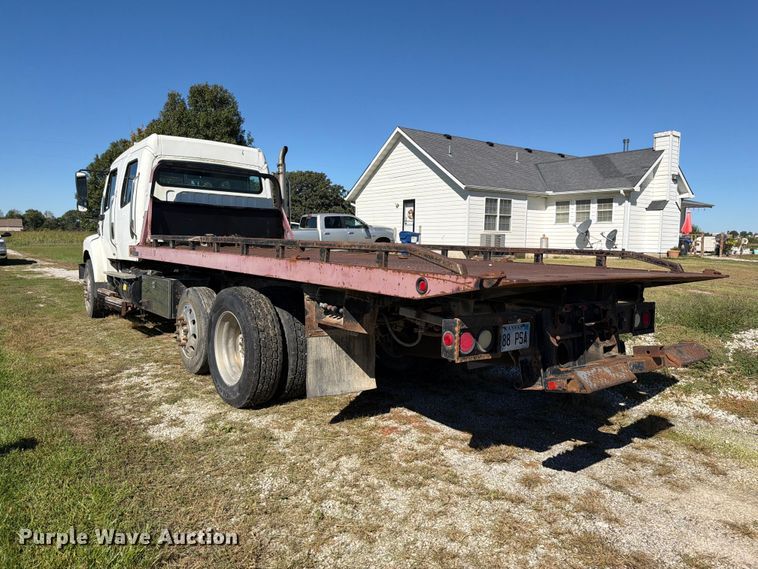 image for item EO8796 2009 Freightliner Business Class M2 Crew Cab rollback truck