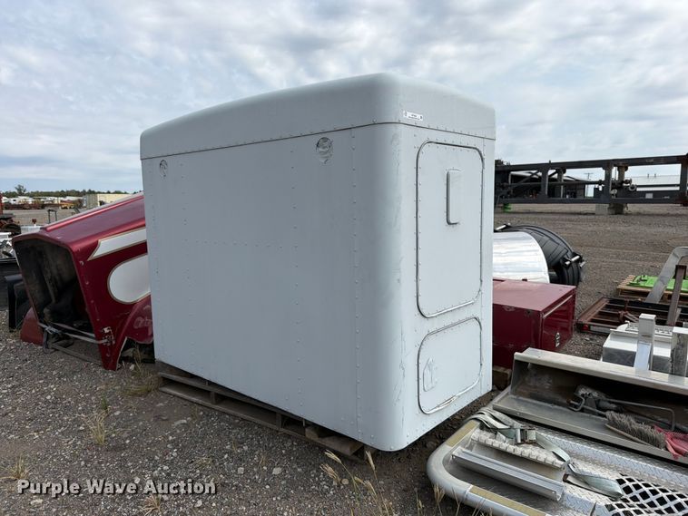 Kenworth sleeper