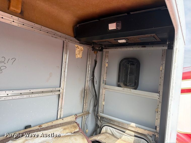 image for item EP7826 Kenworth sleeper