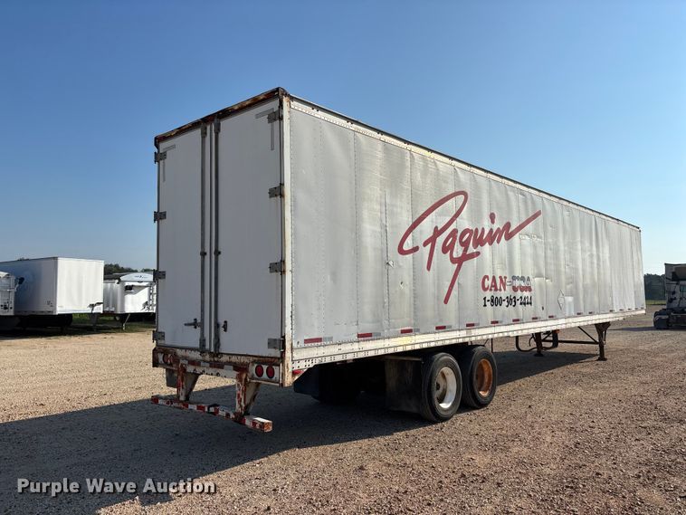 image for item ER3345 1999 Stoughton dry van trailer