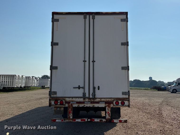 image for item ER3345 1999 Stoughton dry van trailer