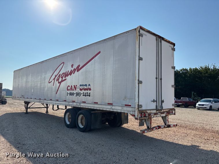 image for item ER3345 1999 Stoughton dry van trailer