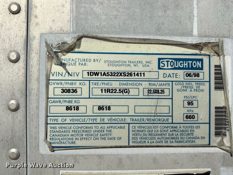 image for item ER3345 1999 Stoughton dry van trailer