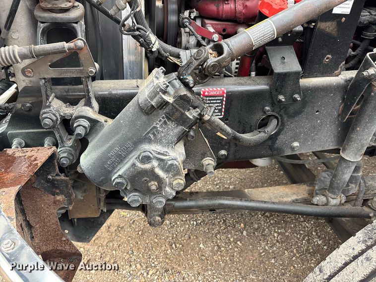 image for item ER3375 2014 Mack CXU semi truck