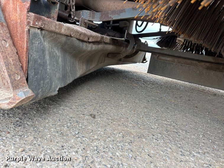 image for item ER3381 2012 International DuraStar 4300 street sweeper truck
