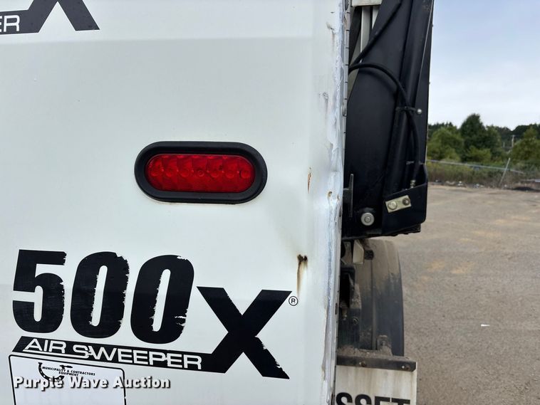 image for item ER3381 2012 International DuraStar 4300 street sweeper truck