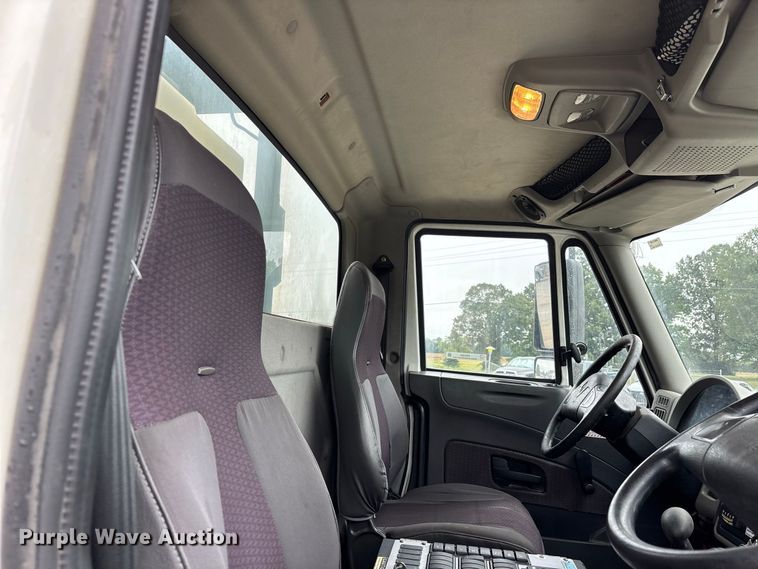 image for item ER3381 2012 International DuraStar 4300 street sweeper truck