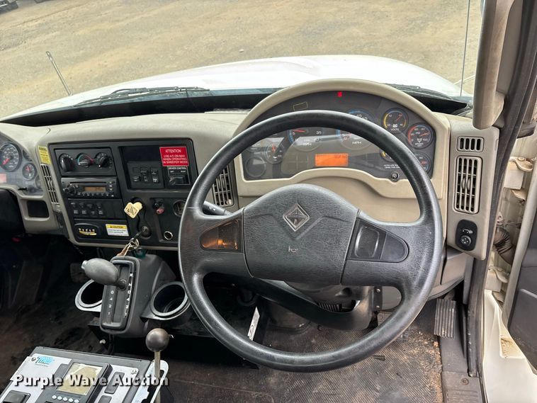 image for item ER3381 2012 International DuraStar 4300 street sweeper truck