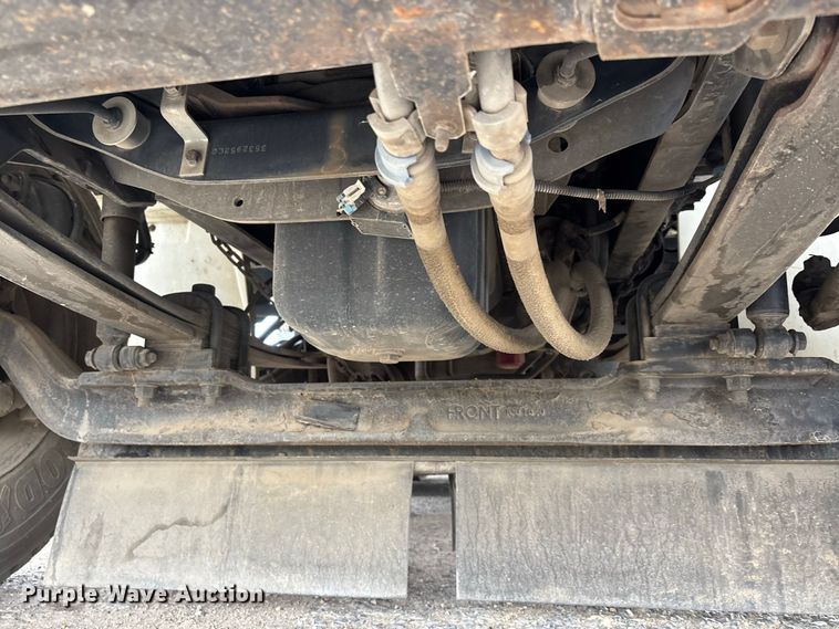image for item ER3381 2012 International DuraStar 4300 street sweeper truck