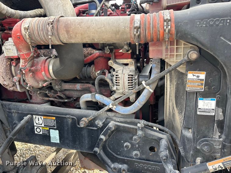 image for item ER3402 2018 Kenworth T880 semi truck