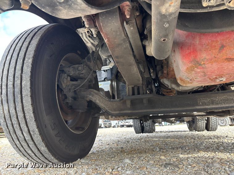 image for item ER3402 2018 Kenworth T880 semi truck