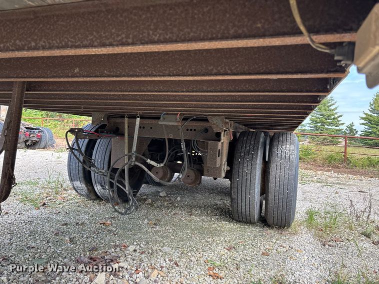 image for item ER3405 2006 Stoughton ZGPVW-535T-S-C-AR dry van trailer