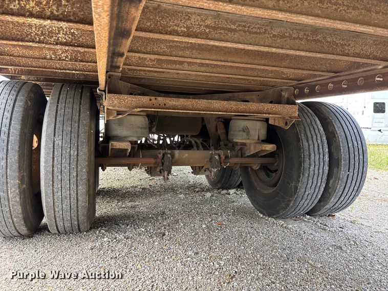 image for item ER3405 2006 Stoughton ZGPVW-535T-S-C-AR dry van trailer