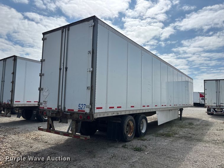 image for item ER3407 2011 Wabash dry van trailer