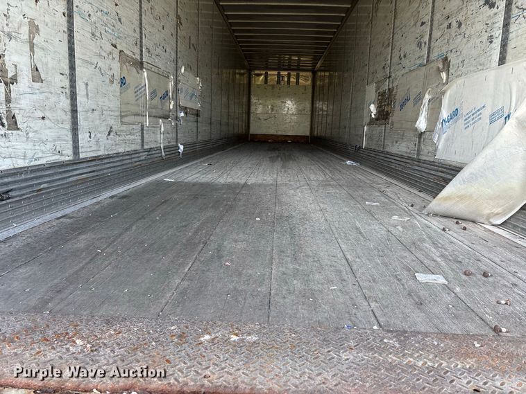 image for item ER3407 2011 Wabash dry van trailer