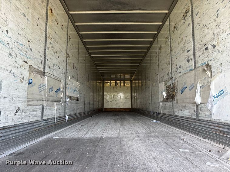 image for item ER3407 2011 Wabash dry van trailer