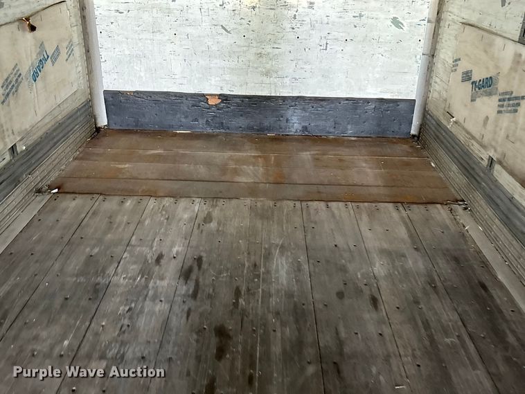 image for item ER3408 2011 Wabash dry van trailer
