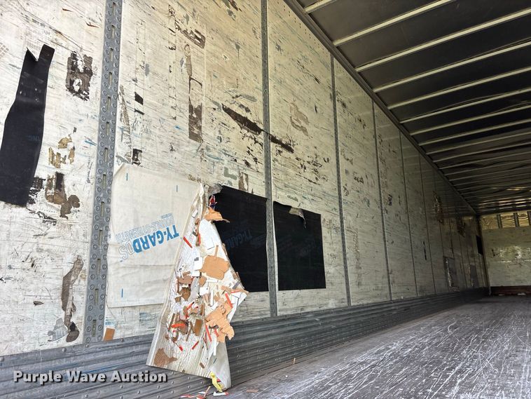 image for item ER3411 2011 Wabash dry van trailer