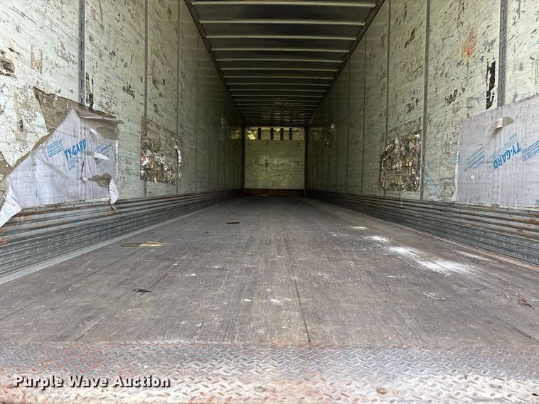 image for item ER3412 2011 Wabash dry van trailer
