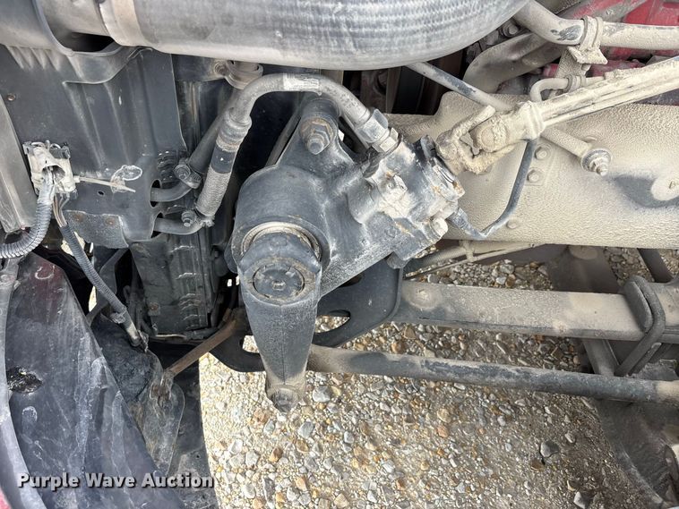 image for item ER3415 2018 International LT625 semi truck