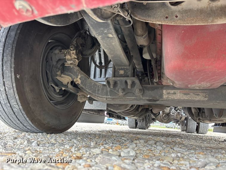 image for item ER3415 2018 International LT625 semi truck