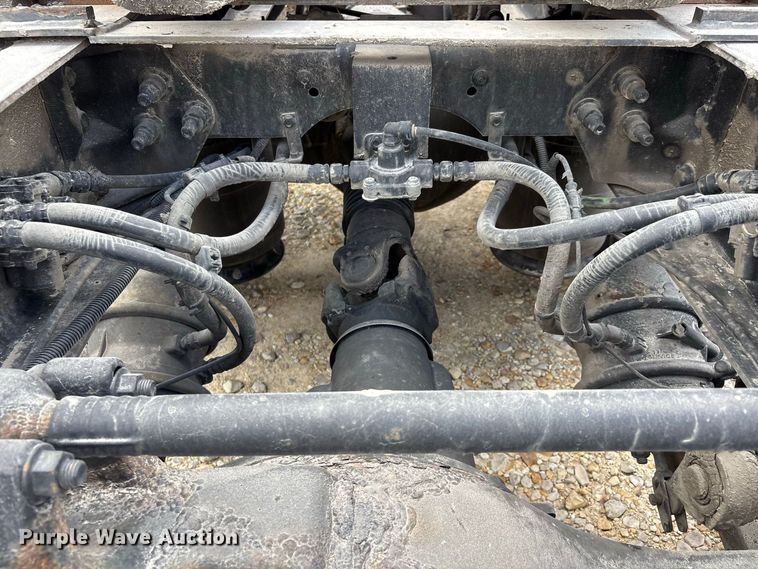 image for item ER3415 2018 International LT625 semi truck