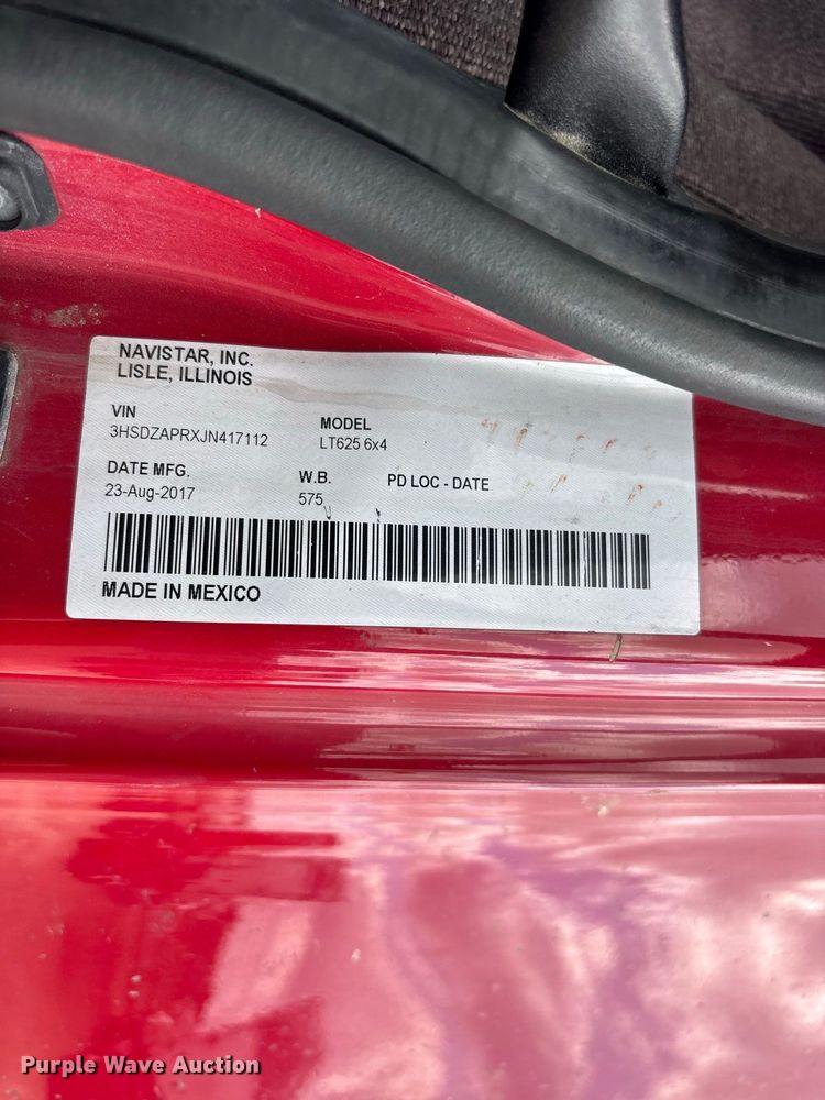 image for item ER3415 2018 International LT625 semi truck