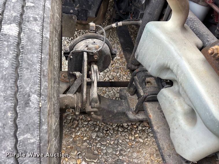 image for item ER3416 2018 International LT625 semi truck