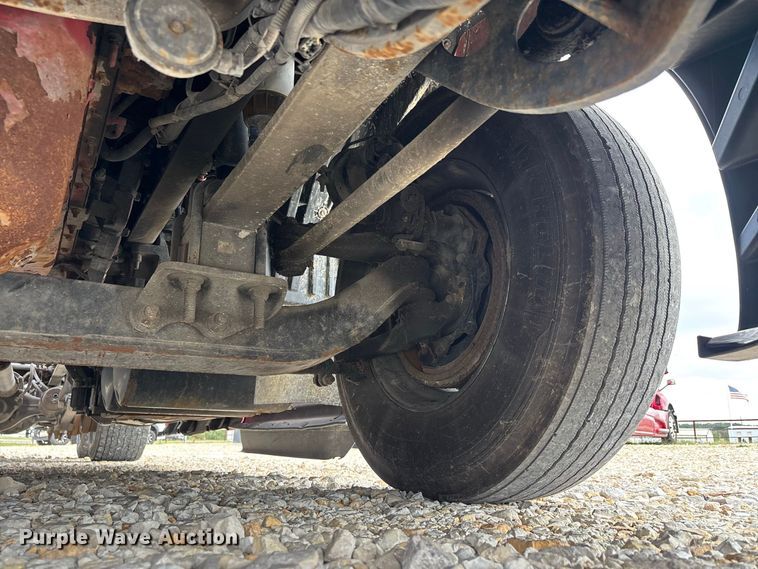 image for item ER3416 2018 International LT625 semi truck