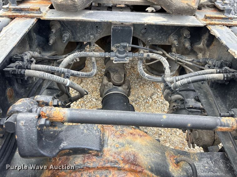 image for item ER3416 2018 International LT625 semi truck