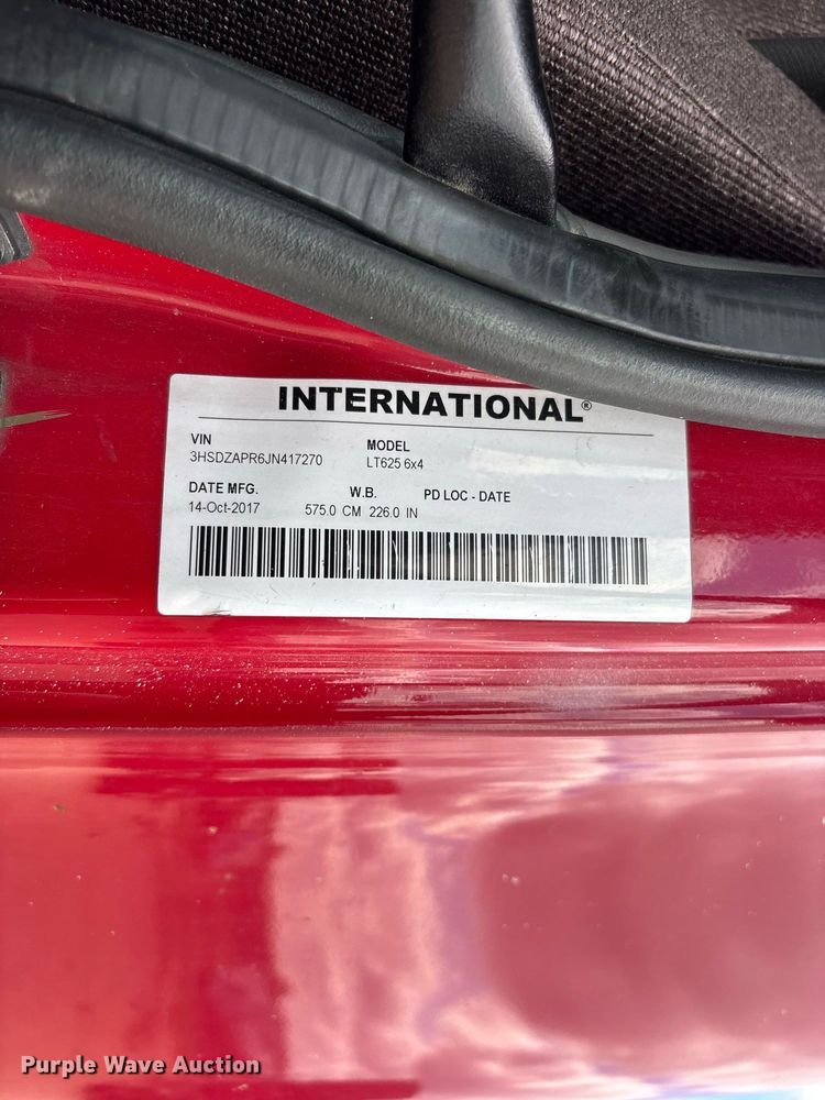 image for item ER3416 2018 International LT625 semi truck