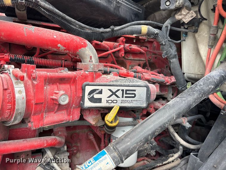 image for item ER3418 2020 International LT625 semi truck