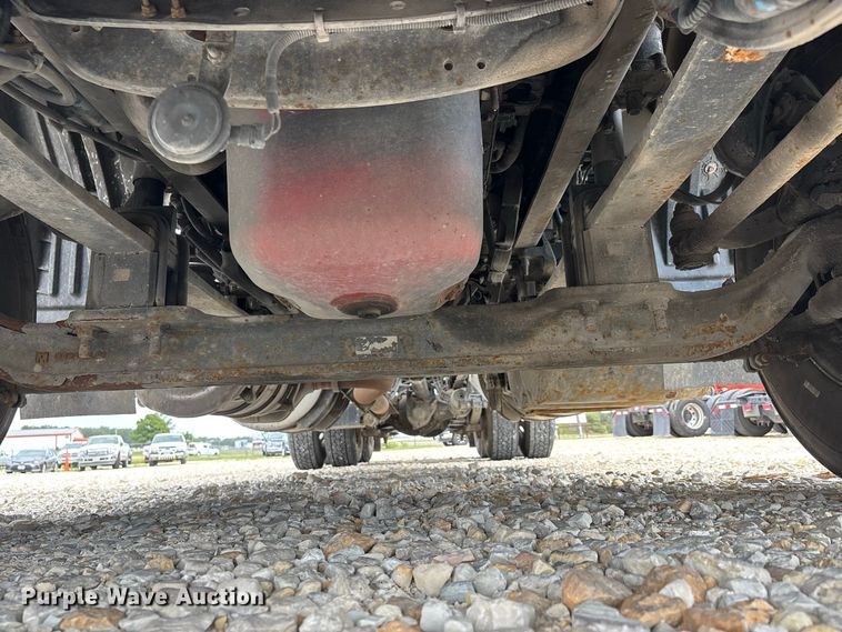 image for item ER3418 2020 International LT625 semi truck