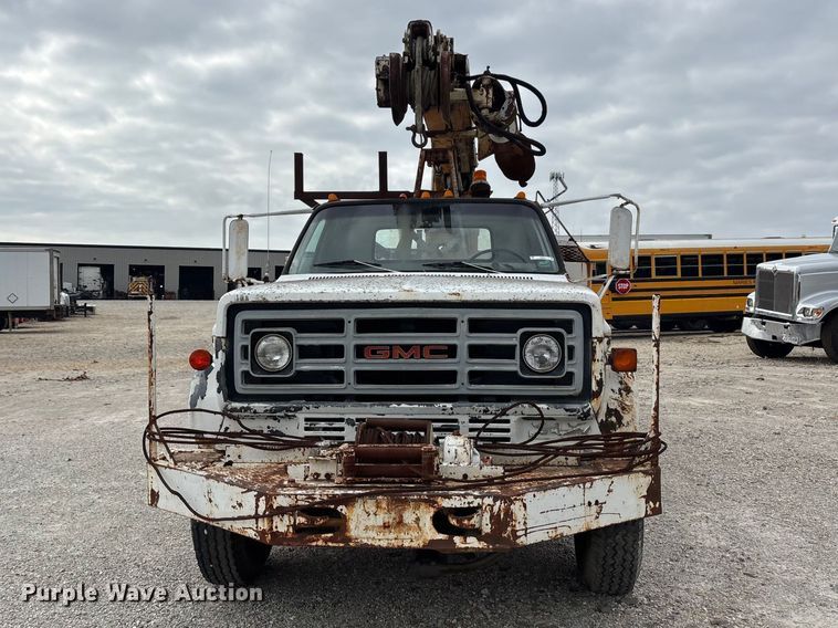image for item ER3419 1988 GMC C7 digger derrick truck