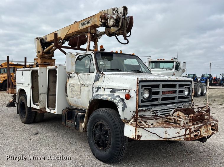 image for item ER3419 1988 GMC C7 digger derrick truck