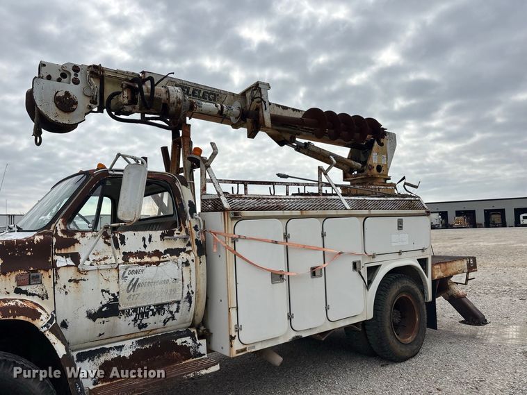 image for item ER3419 1988 GMC C7 digger derrick truck