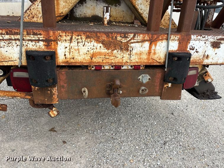 image for item ER3419 1988 GMC C7 digger derrick truck