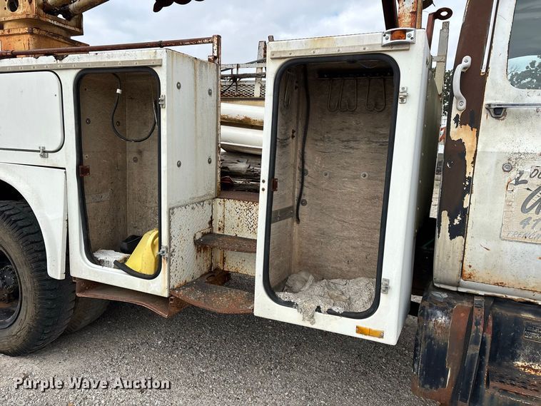 image for item ER3419 1988 GMC C7 digger derrick truck