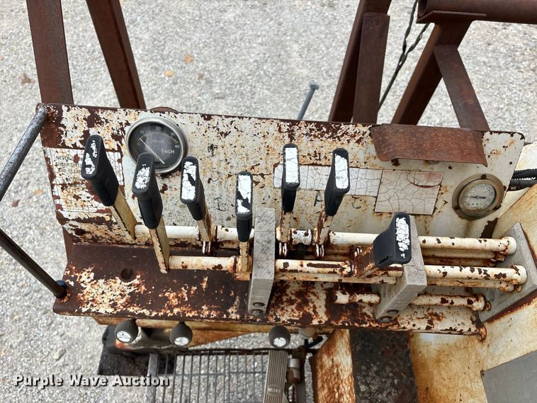 image for item ER3419 1988 GMC C7 digger derrick truck