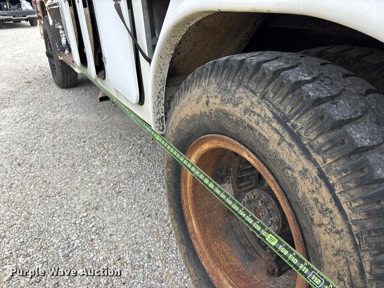 image for item ER3419 1988 GMC C7 digger derrick truck