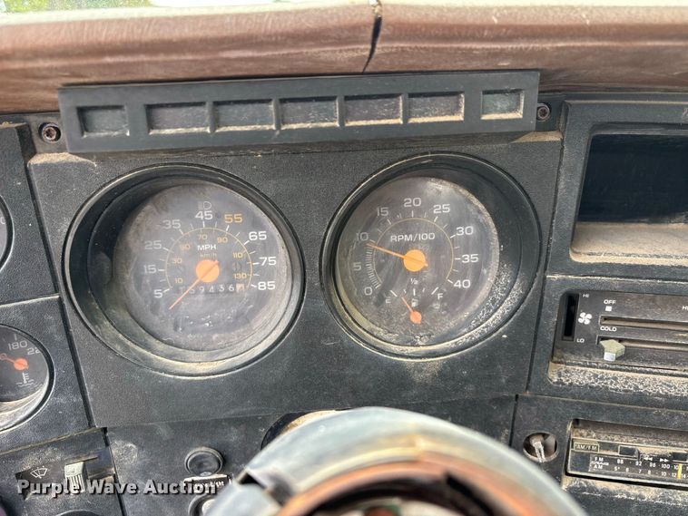 image for item ER3419 1988 GMC C7 digger derrick truck