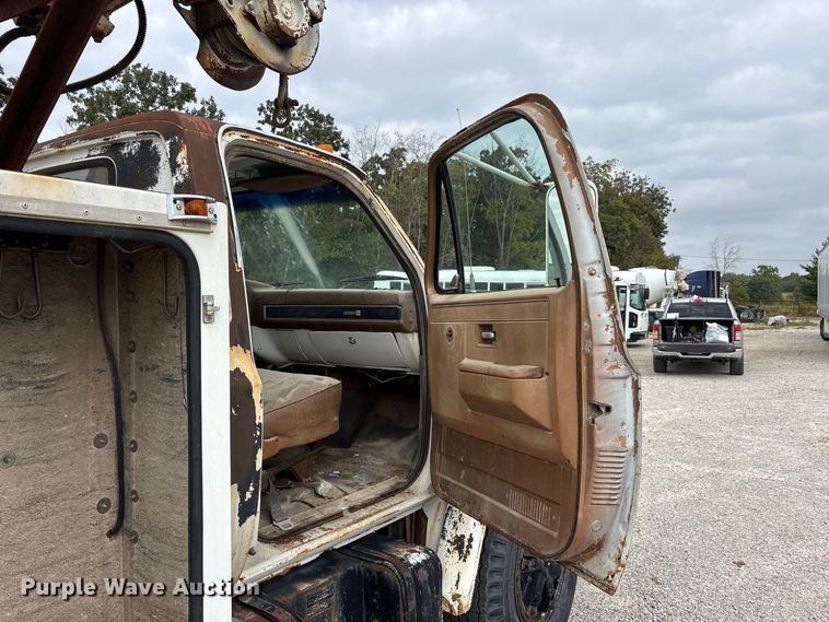 image for item ER3419 1988 GMC C7 digger derrick truck