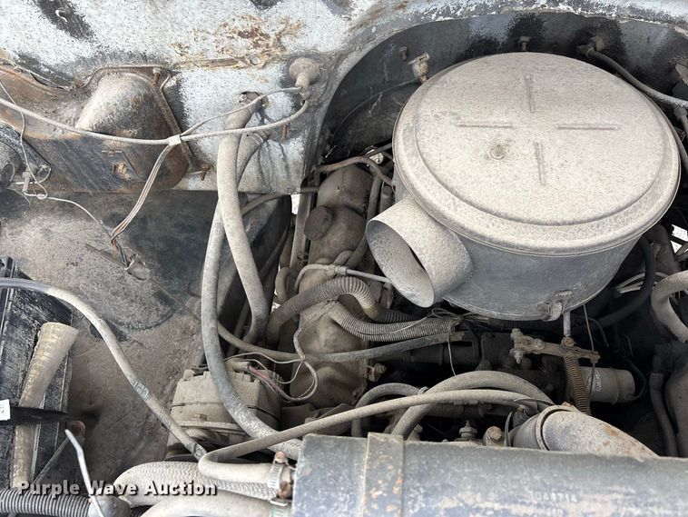 image for item ER3419 1988 GMC C7 digger derrick truck